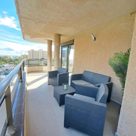 Newly Reformed 2 Bedroom Apartment In The Center Of Los Cristianos 로스크리스티아노스 외부 사진
