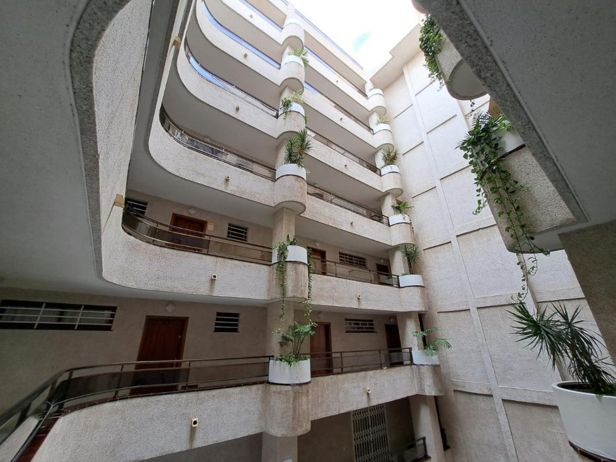 Newly Reformed 2 Bedroom Apartment In The Center Of Los Cristianos 로스크리스티아노스 외부 사진